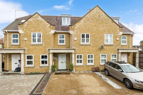 undefined, Kingsway Mews, Farnham Common, Slough, Buckinghamshire, SL2