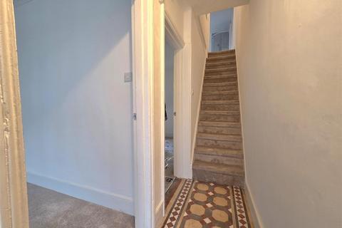 2 bedroom terraced house for sale, High Street, Gloucester