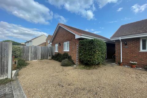 2 bedroom detached bungalow for sale, Hancocks Field, Deal, CT14
