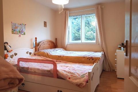 undefined, Frensham Court, Alwyn Gardens, Hendon, NW4