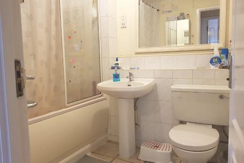 undefined, Frensham Court, Alwyn Gardens, Hendon, NW4