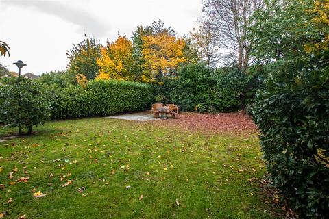 undefined, UTILITY BILLS INLUDED - Krypton Close, Shenley Lodge