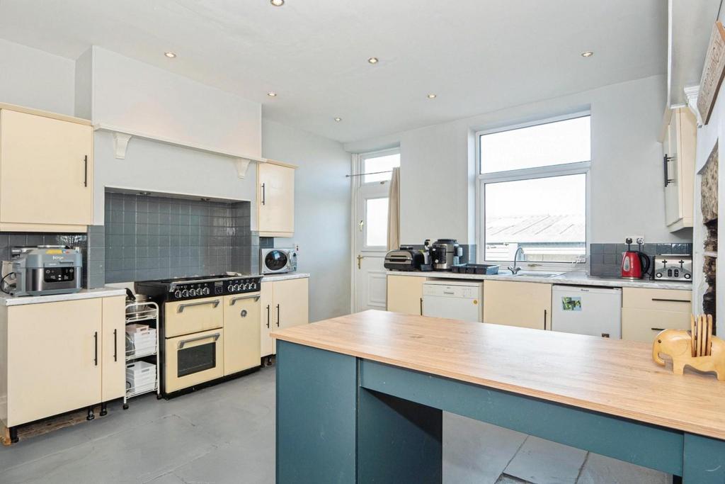 Kitchen diner