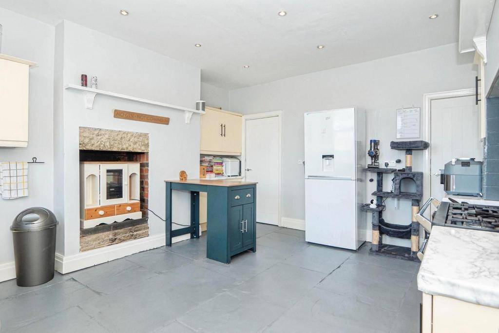 Kitchen diner