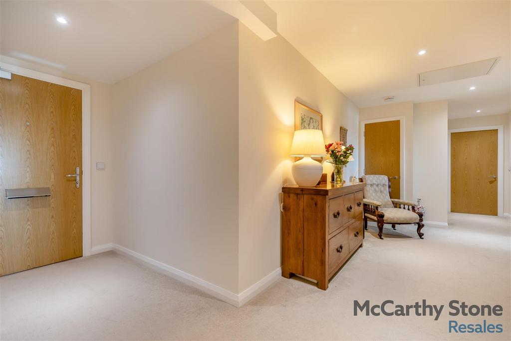 8667988-interior15.jpg