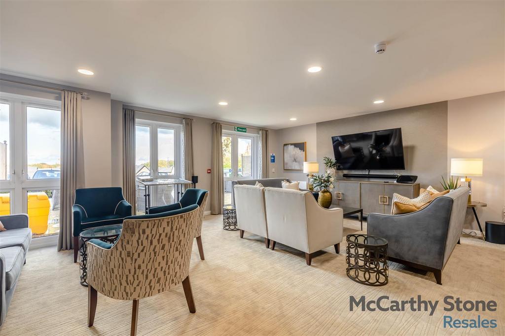 8667988-interior25.jpg
