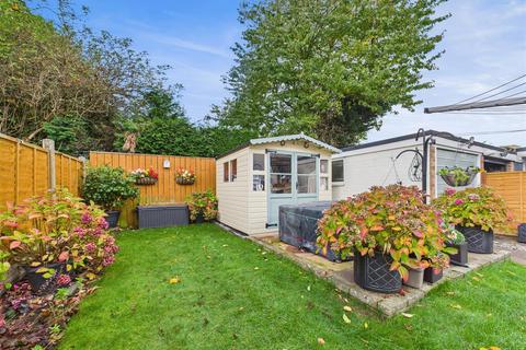 2 bedroom semi-detached house for sale, Dale Road, Swanland