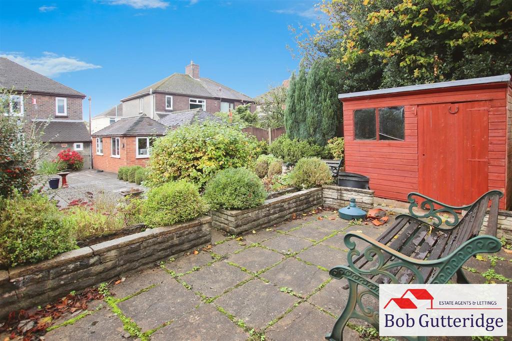 Enclosed rear yard