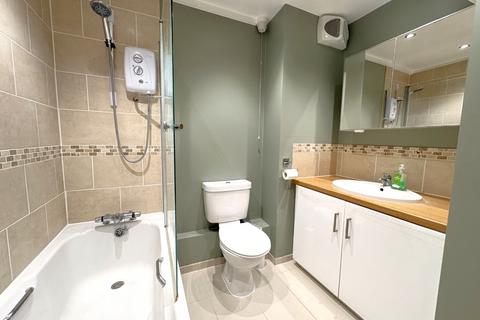 undefined, Springwood Crescent, Edgware, HA8