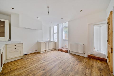 2 bedroom apartment for sale, Westward Ho!