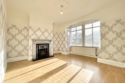3 bedroom semi-detached house for sale, Warley Road, North Shore FY1