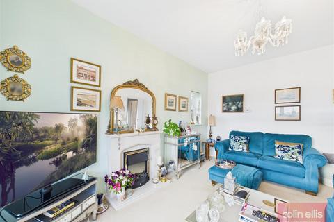 undefined, South Lea Road, Cayton, Scarborough, YO11