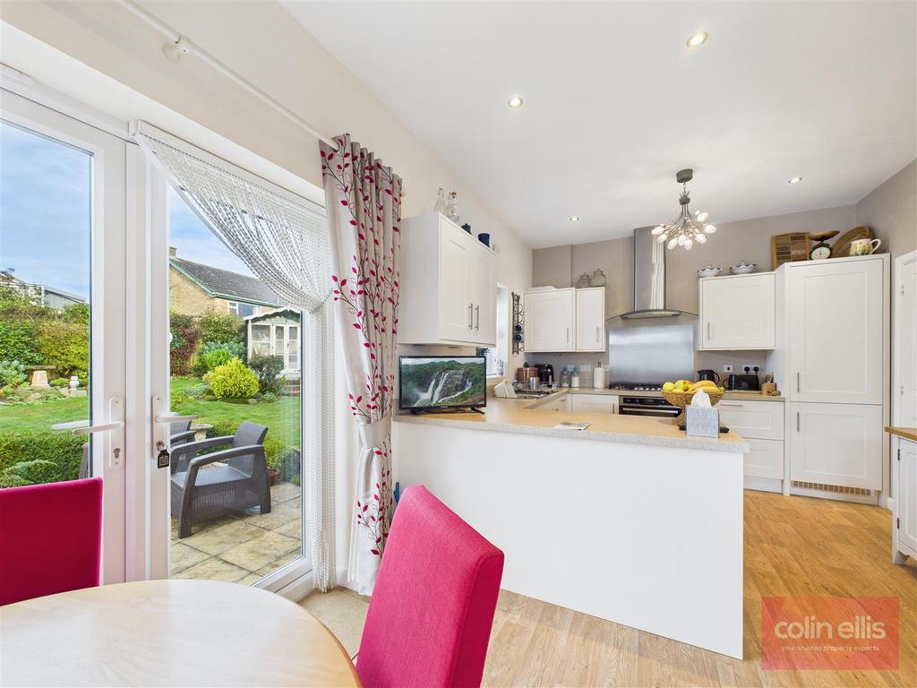 CAM05075 G0-PR0230-STILL023.jpg