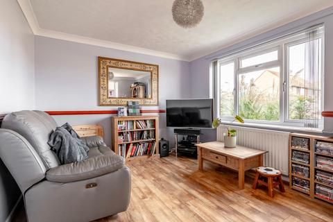 3 bedroom semi-detached house for sale, El Alamein Road, Lowestoft