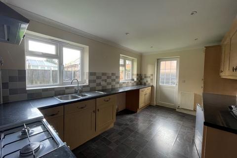 3 bedroom semi-detached house for sale, Matthews Close, Deal, CT14