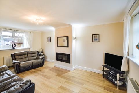 2 Doon Place, KA21 6EJ