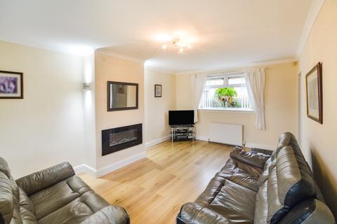 2 Doon Place, KA21 6EJ