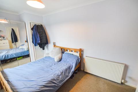 2 Doon Place, KA21 6EJ
