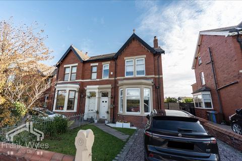 4 bedroom semi-detached house for sale, Park View Road, Lytham St Annes, Lancashire