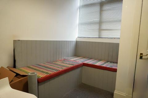 1 bedroom flat to rent, Duke street, Leith, Edinburgh, EH6