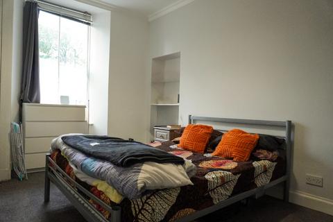 1 bedroom flat to rent, Duke street, Leith, Edinburgh, EH6