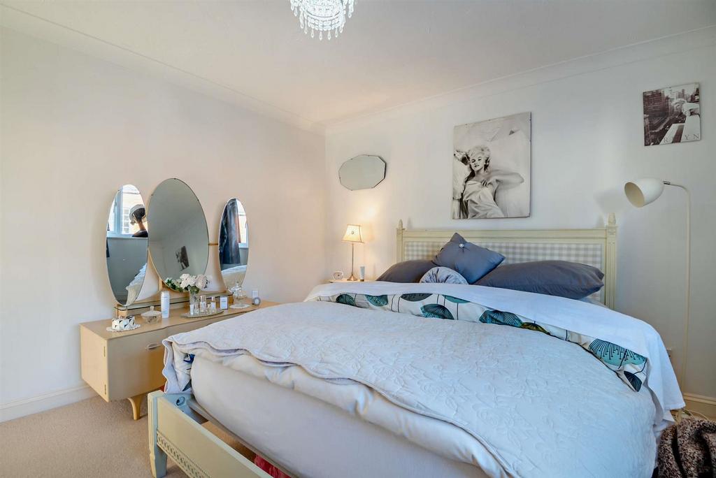 8580731-interior14-800.jpg