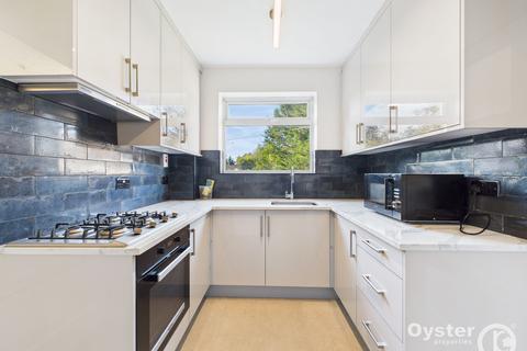 3 bedroom semi-detached house to rent, Honister Gardens, Stanmore, HA7