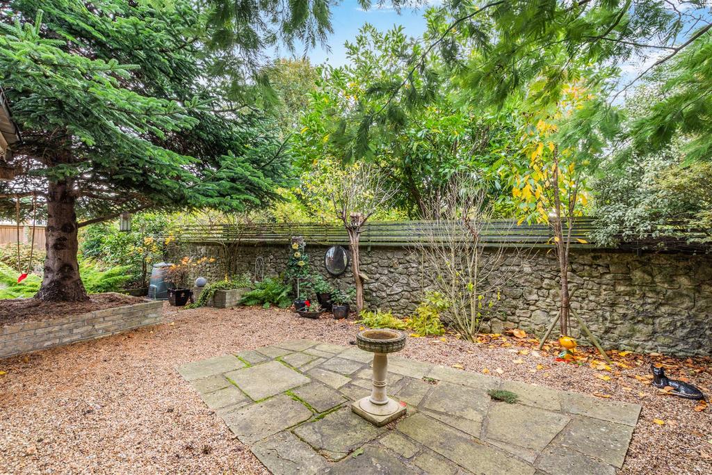 West Facing Garden