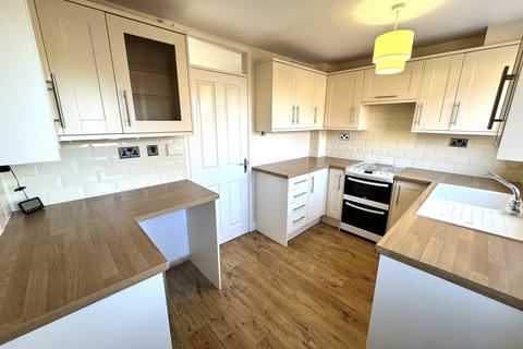 2 bedroom terraced house to rent, Forres Court, Stanley, County Durham, DH9