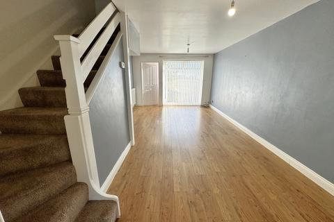 2 bedroom terraced house to rent, Forres Court, Stanley, County Durham, DH9