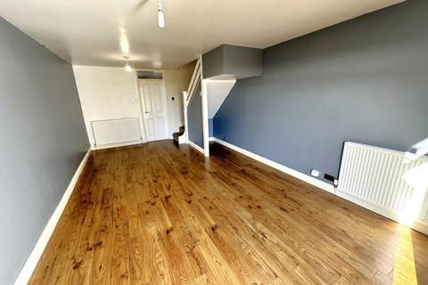 2 bedroom terraced house to rent, Forres Court, Stanley, County Durham, DH9