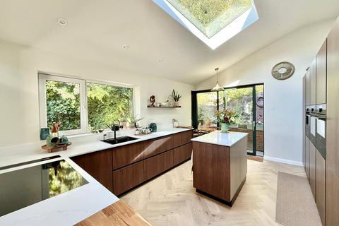 undefined, Hyde Tynings Close, Meads, Eastbourne, East Sussex, BN20