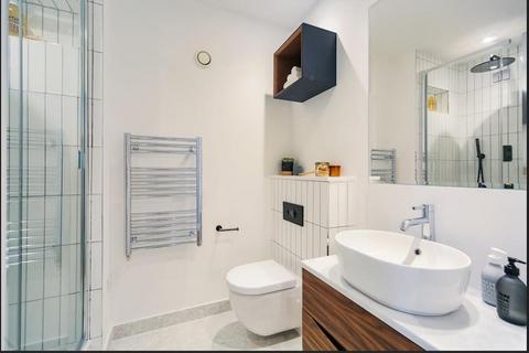 Studio to rent, The Quarters, Swiss Cottage, London, NW3