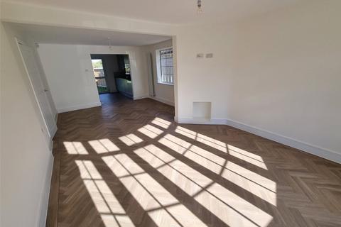 10 Berens Close, Wickford, SS11 8JS