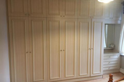 undefined, Villiers Road, Southall UB1