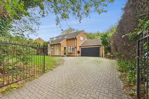 4 bedroom detached house for sale, Melton Road, North Ferriby