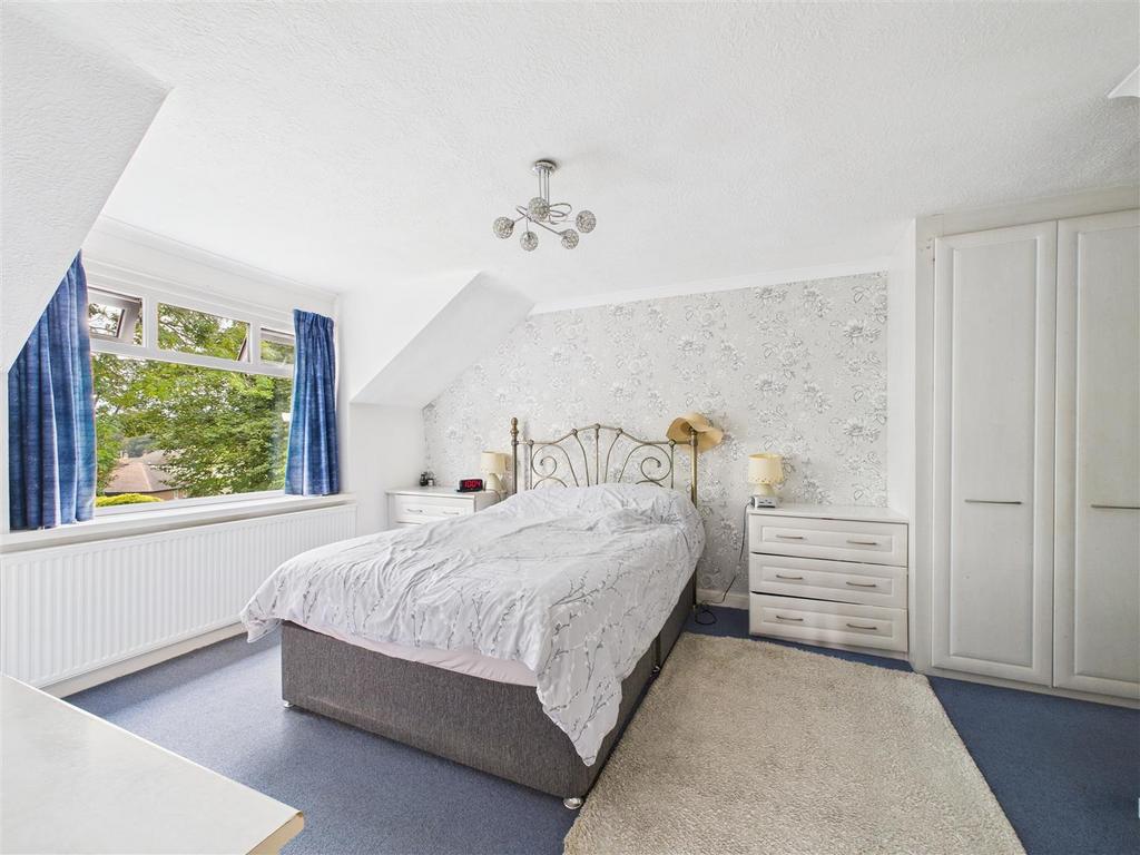 CAM03303 G0-PR0239-STILL001.jpg