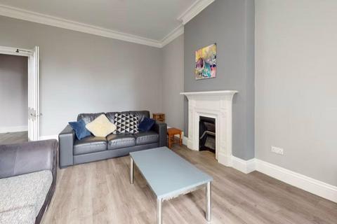 4 bedroom flat to rent, Greenbank Road, Plymouth PL4