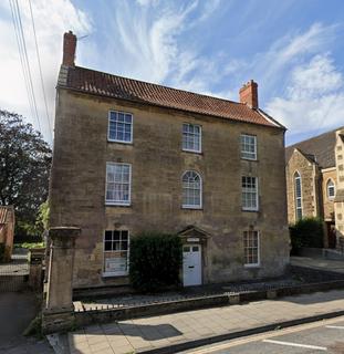 undefined, Flat 4, Copper Beech, Glastonbury