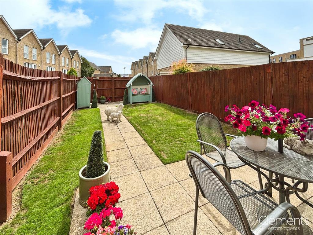 Garden 2.jpg