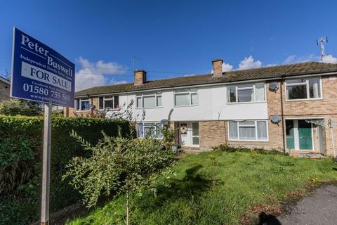 2 bedroom maisonette for sale, Within Walking Distance Of Cranbrook High Street