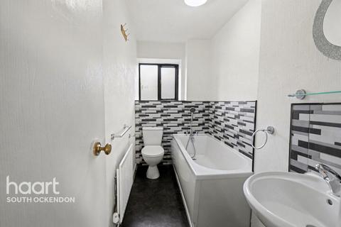 undefined, Teviot Avenue, Aveley
