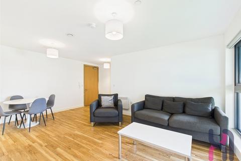 3 bedroom flat to rent, Manchester Waters, 1 Pomona Strand, Old Trafford, Manchester, M16