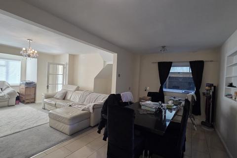 3 bedroom semi-detached house to rent, Southern Cottages, Horton Road, Staines-upon-Thames, Surrey, TW19