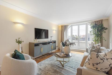 3 bedroom flat for sale, Wrights Lane, London, W8