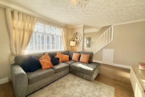 84 Esdale, Sunderland, SR2 0JF