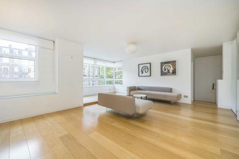 3 bedroom flat for sale, Cheyne Walk, London SW3