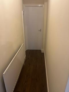 1 bedroom flat to rent, Holbrook Road, London E15