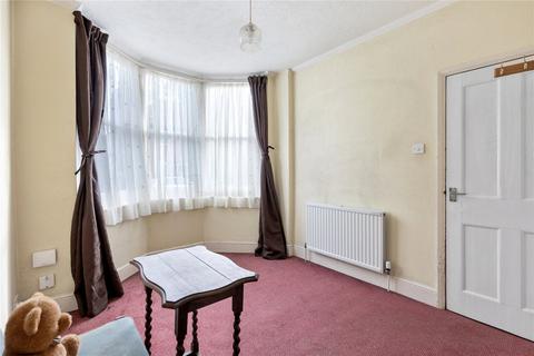 2 bedroom end of terrace house for sale, Shobden Road, London, N17