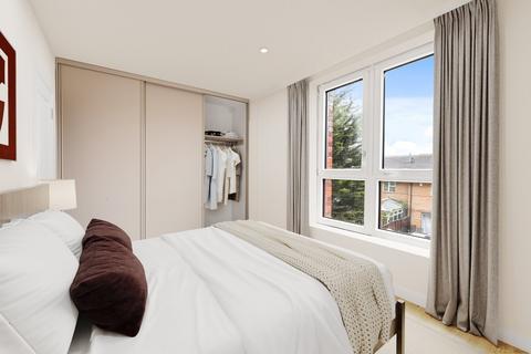 1 bedroom flat to rent, Biscuit Walk, London